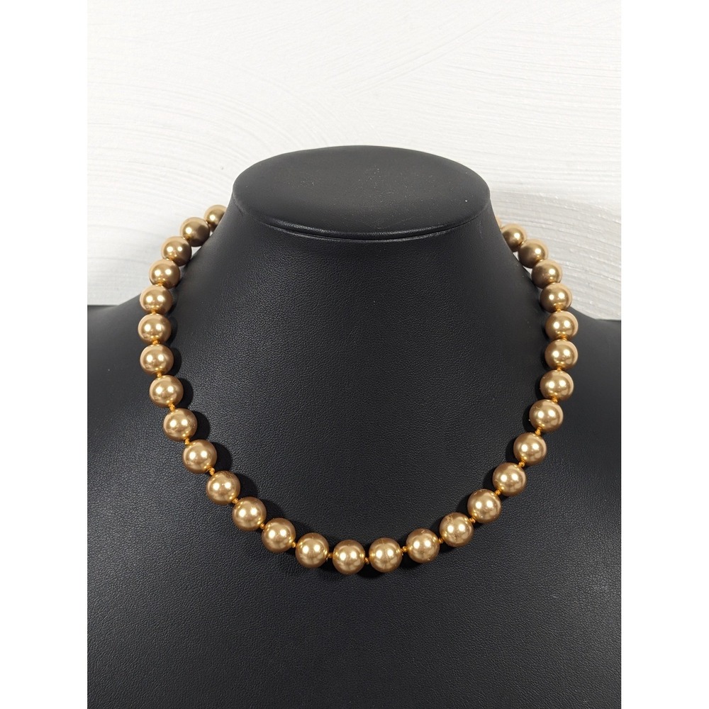Gold Tone Faux Pearl Glass Beaded Necklace 19 Inch Classic Statement Jewelry